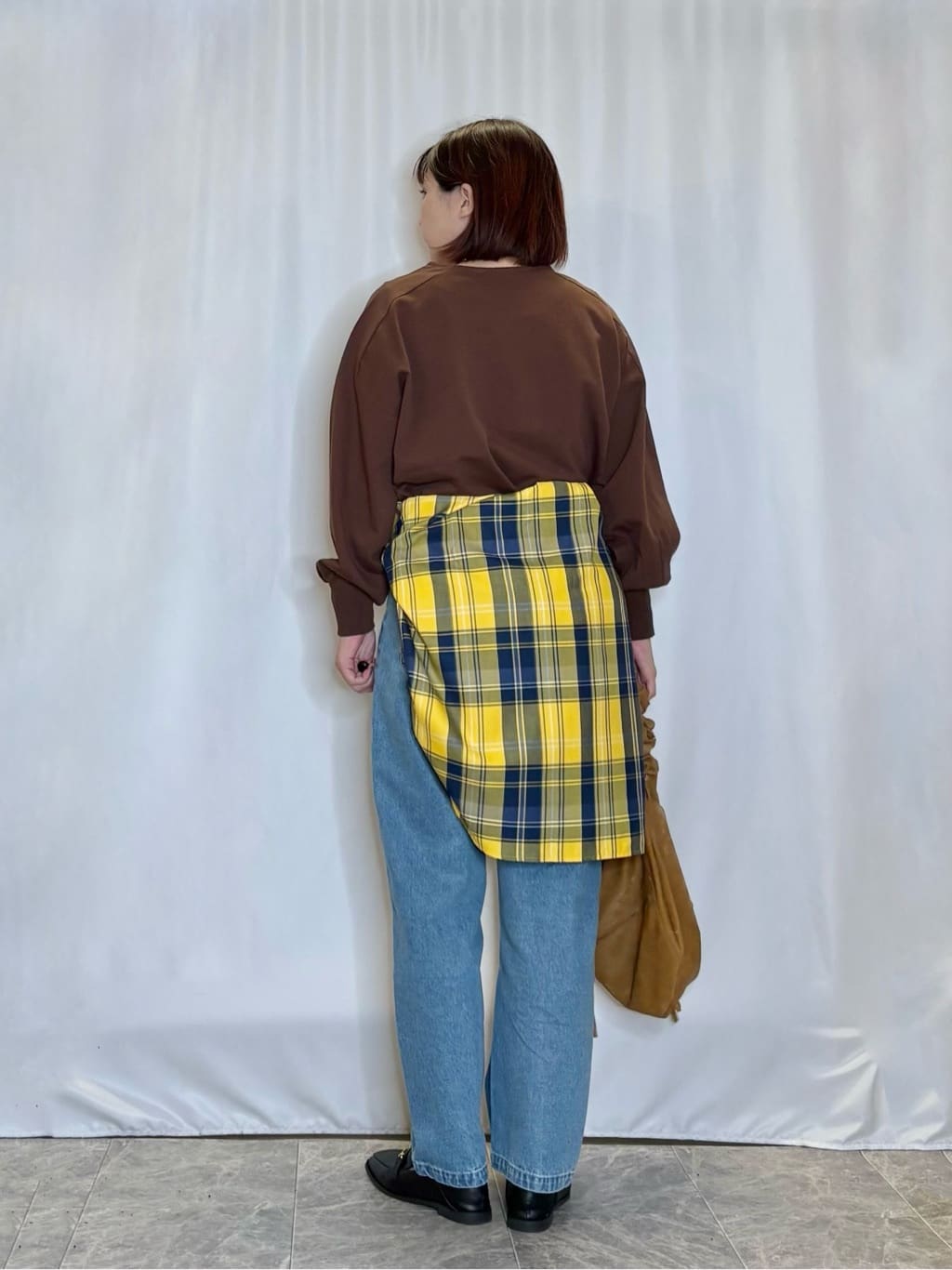 ネリさんの「SHOO･LA･RUE｜【洗濯機可/S-LL】程よい抜け感 大人のチェックシャツ」を使ったコーディネート