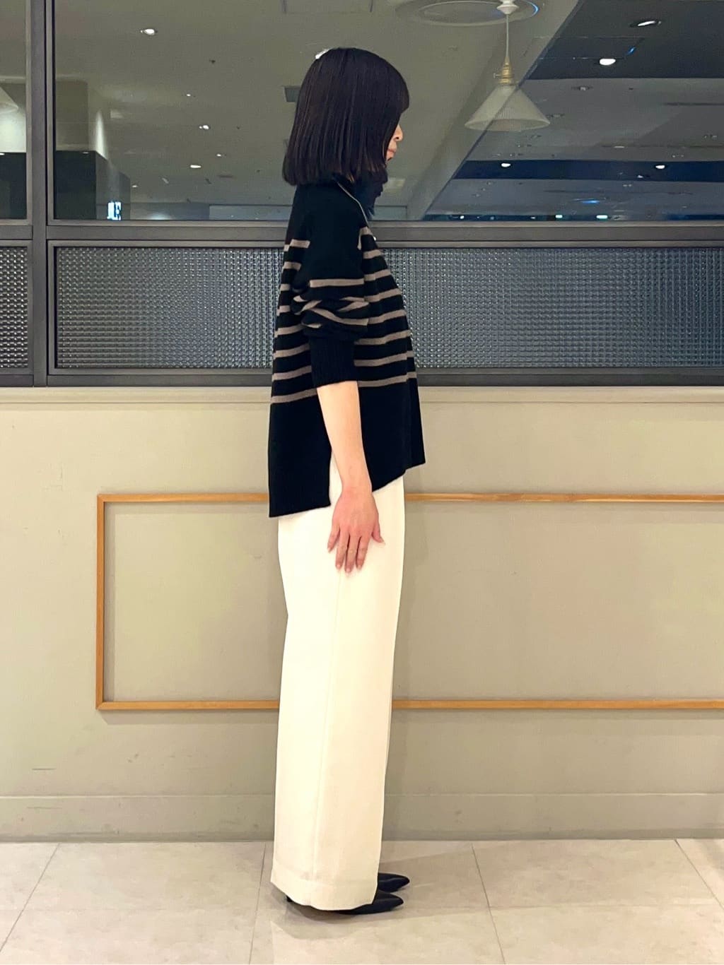 kumiさんの「INDIVI｜【冬ニット人気NO．1！／カシミヤ混】ミドルゲージハイネックニット」を使ったコーディネート