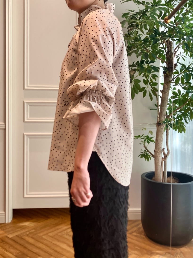 konominさんの「DRESSTERIOR｜スパンコール2WAY巾着バッグ」を使ったコーディネート