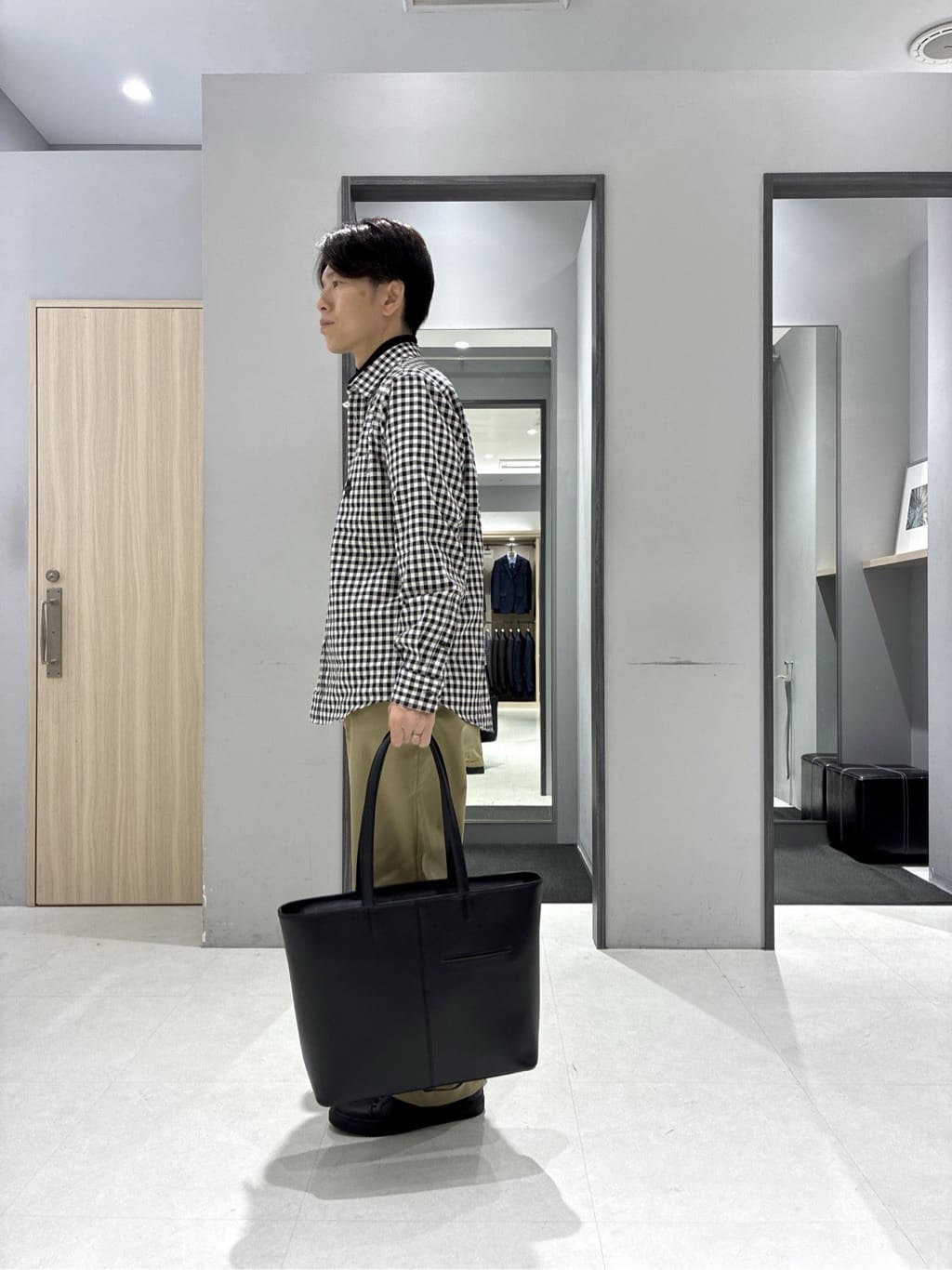 わいずみさんの「TAKEO KIKUCHI｜マルチギンガムチェック シャツ」を使ったコーディネート