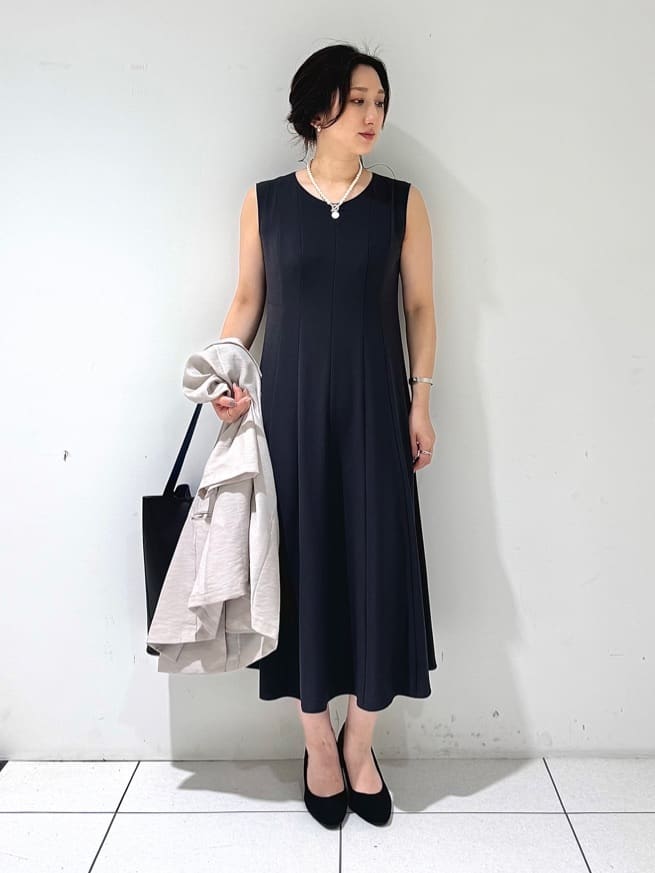 そんさんの「INDIVI｜【軽く羽織れる/洗える】ジャケット風カーディガン」を使ったコーディネート