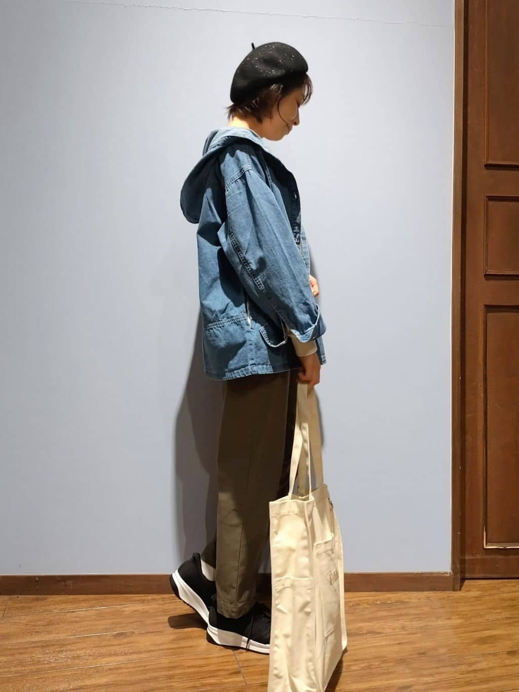 miomioさんの「SHOO･LA･RUE｜【S-LL】こなれ感ある着こなしに デニムフーディーブルゾン」を使ったコーディネート