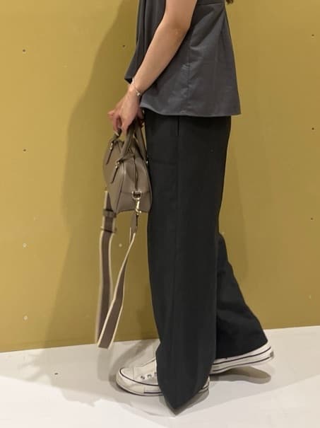 Minaさんの「Dessin｜【洗える】ノースリーブカットソー」を使ったコーディネート