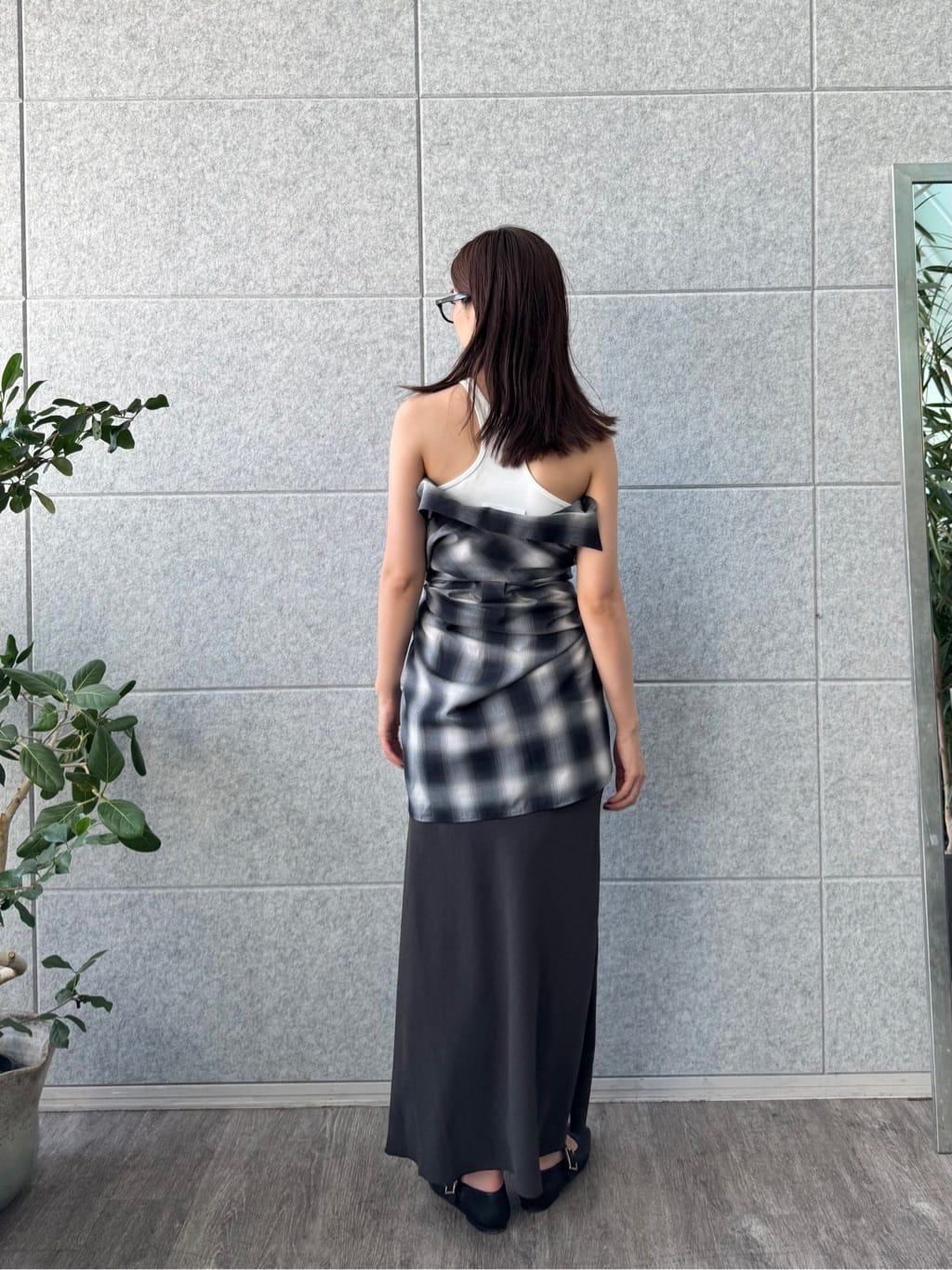 uchi__yamaさんの「CODE A｜shadow check over shirt」を使ったコーディネート
