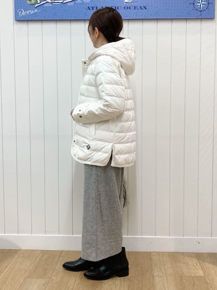 yoshiさんの「Dessin｜【撥水・2WAY】ミュラーダウンコートミドル丈」を使ったコーディネート