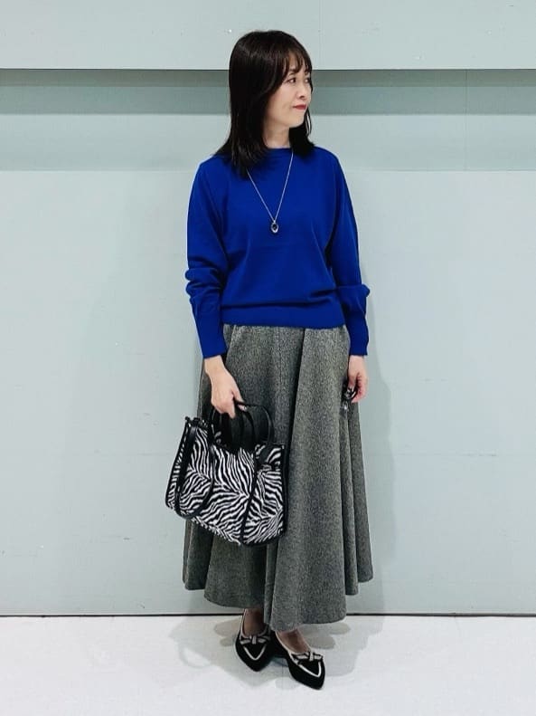 makiさんの「UNTITLED｜【アンサンブル可/洗える】シルクウールカシミヤ ドルマンスリーブニット」を使ったコーディネート