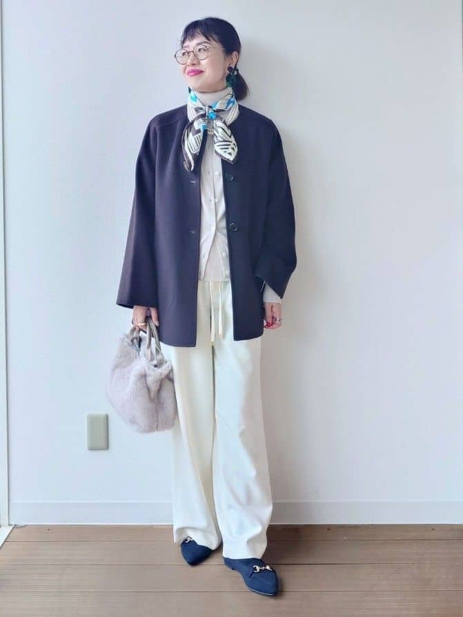 MUTSUKOさんの「UNTITLED｜【ミディ丈/軽やか】セミラグランリバー コート」を使ったコーディネート