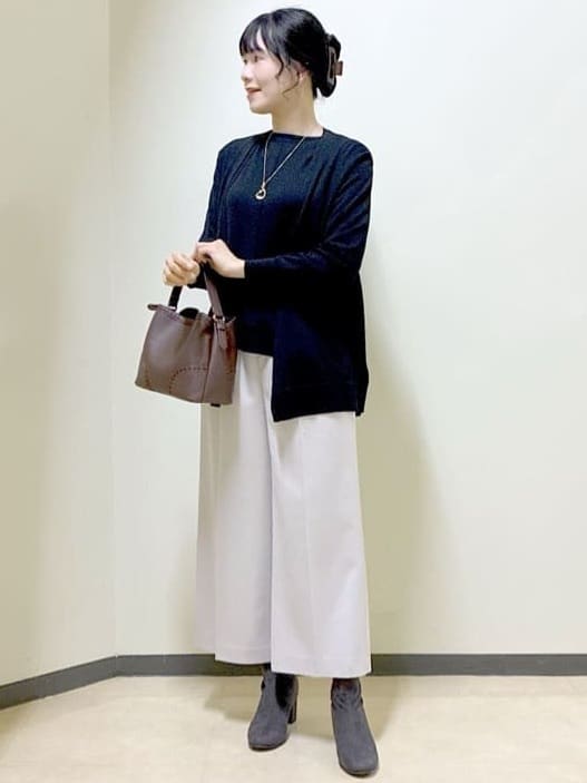  beni_gingerさんの「Reflect｜【ちくちくしない／アンサンブル可／通勤におすすめ◎】オフボディニット」を使ったコーディネート