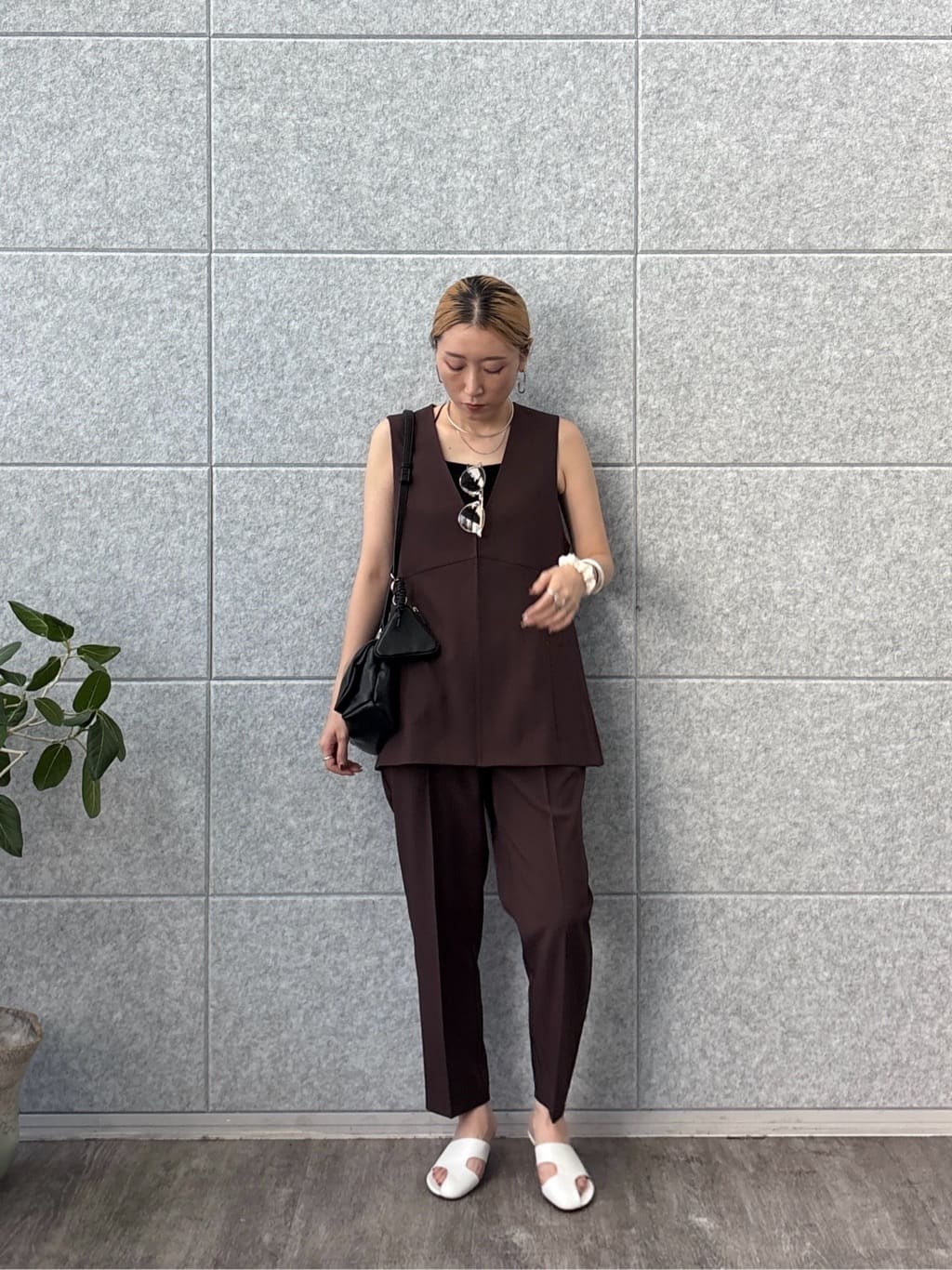 kotakiさんの「INDIVI｜Comfy SET UP｜イージーテーパードパンツ【セットアップ対応／通勤/カセット服】」を使ったコーディネート