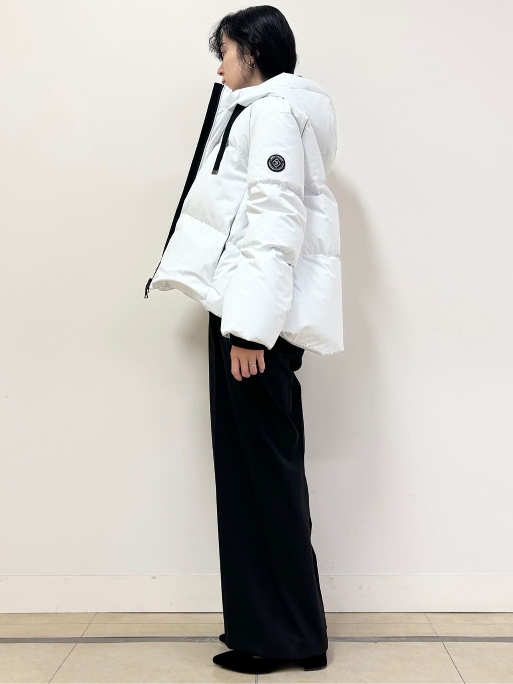 YOKOTAさんの「DRESSTERIOR｜◆【洗える/7色展開】ウォッシャブルコットンカシミヤニット」を使ったコーディネート