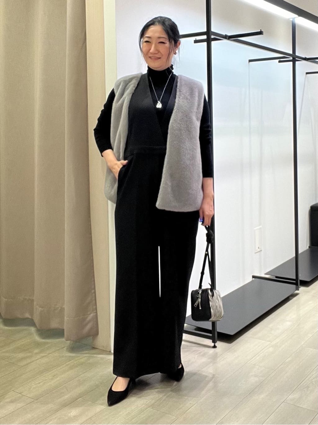 TOMOMIさんの「INDIVI｜ミンク調フェイクファージレ」を使ったコーディネート