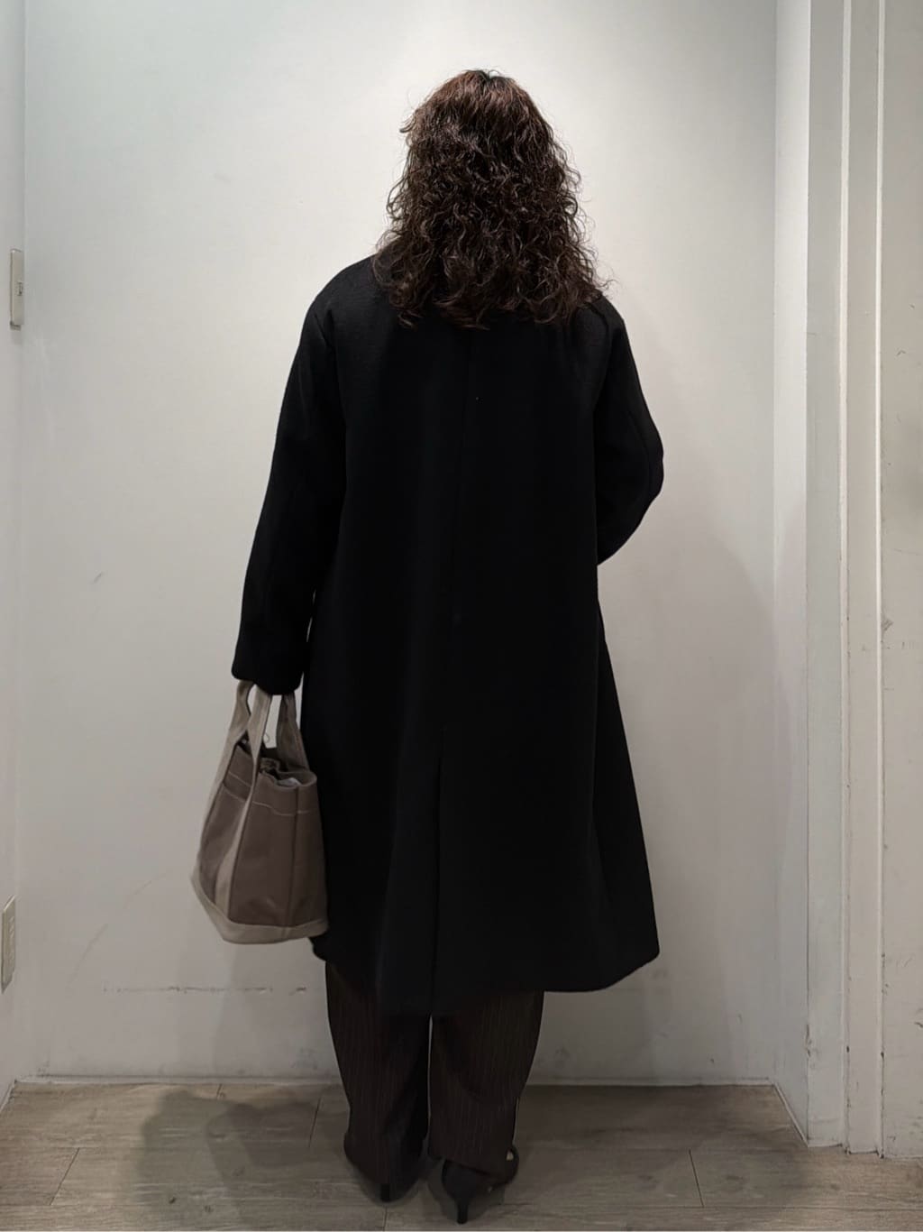 sumicaさんの「OPAQUE.CLIP｜カシミヤブレンドウールチェスターコート」を使ったコーディネート