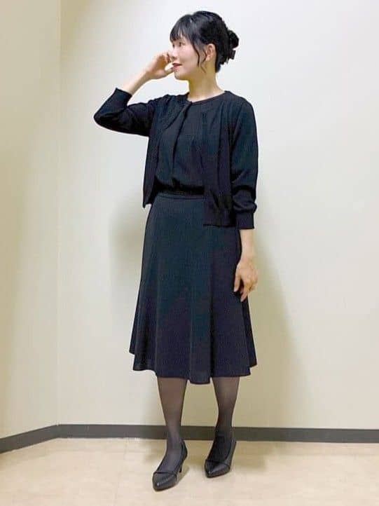  beni_gingerさんの「Reflect｜【一枚着で着映え◎／ジャケットのインナーにも】フロント開きブラウス」を使ったコーディネート