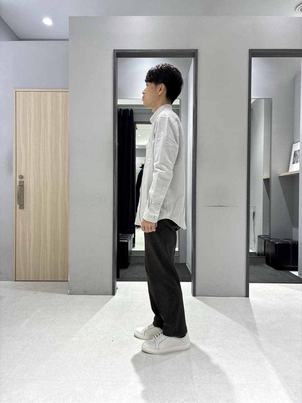 わいずみさんの「TAKEO KIKUCHI｜エアダン プルオーバー パーカー」を使ったコーディネート
