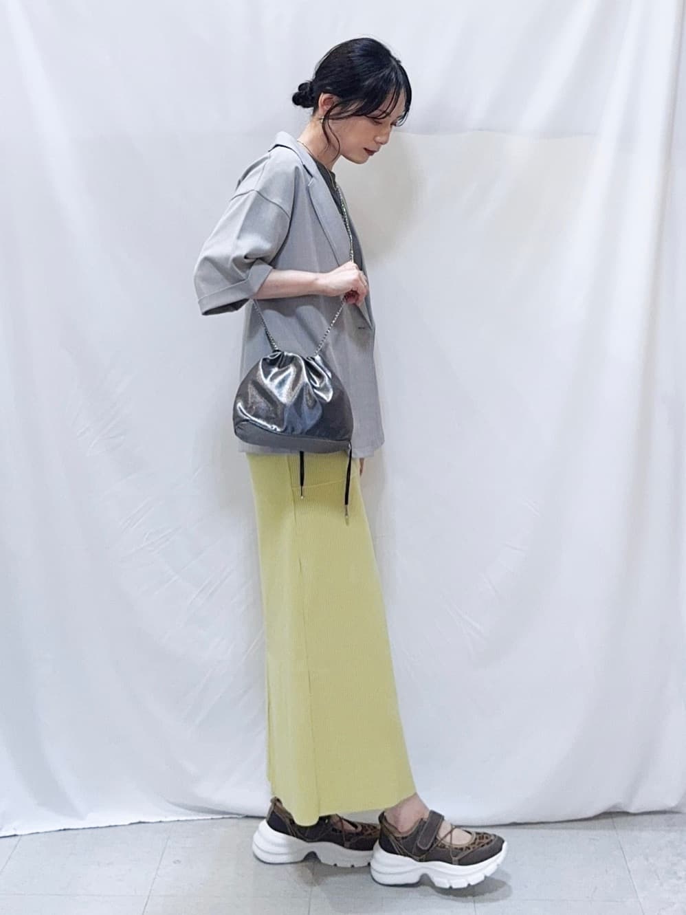 𝐇𝐢𝐫𝐨𝐦𝐢さんの「SHOO･LA･RUE｜【S-LL/ひんやり/UV】選べる6柄でそれぞれ欲しくなる プリントTシャツ」を使ったコーディネート