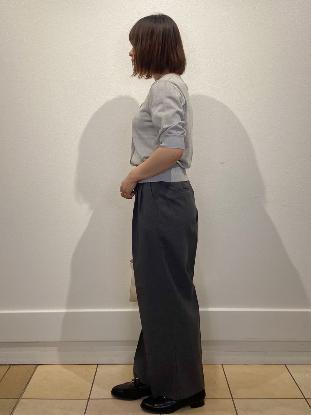 kimiさんの「index｜ストレッチ2タックワイドパンツ【洗濯機洗い可／接触冷感／吸水速乾】」を使ったコーディネート