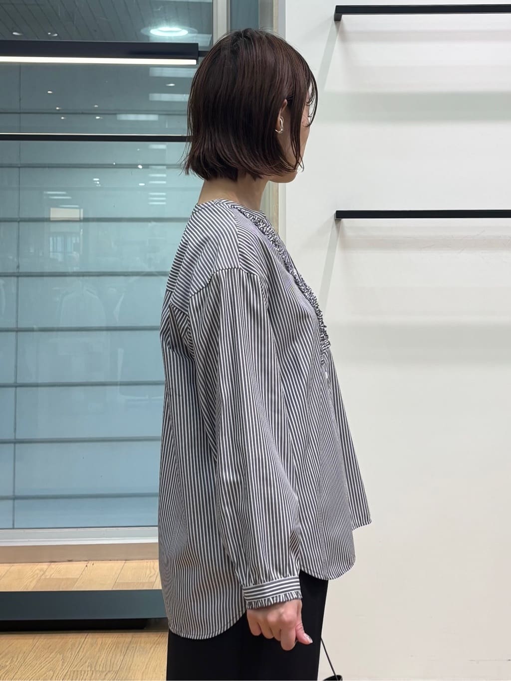 asamiさんの「INDIVI｜【着心地◎！】タックワイドパンツ」を使ったコーディネート