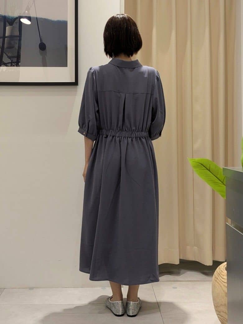 なめさんの「THE SHOP TK｜5分袖シャツワンピース【防シワ/吸水速乾/UVケア/洗濯機OK】」を使ったコーディネート