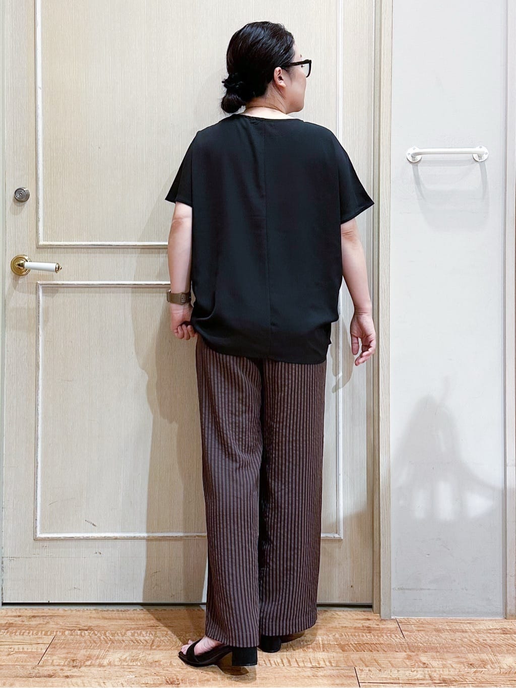 umeさんの「SHOO･LA･RUE｜【S-LL/ひんやり/洗濯後しわになりにくい】インせず決まる はしごレースドルマンブラウス」を使ったコーディネート