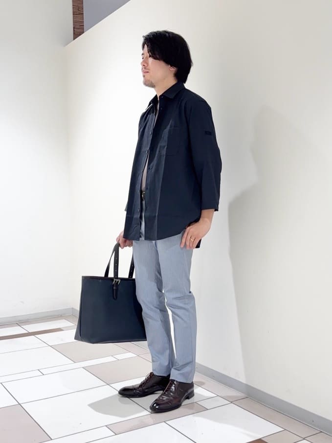 及川さんの「TAKEO KIKUCHI｜【COOL CITY WEAR】DotAir（R）サッカー シャツ」を使ったコーディネート