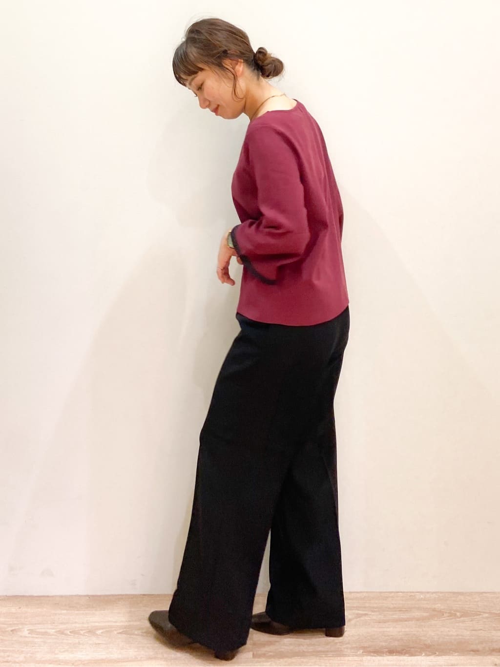 risayanさんの「OPAQUE.CLIP｜《SS-LLサイズ》ストレッチ美脚イージーワイドパンツ【防シワ／洗濯機洗い可】」を使ったコーディネート