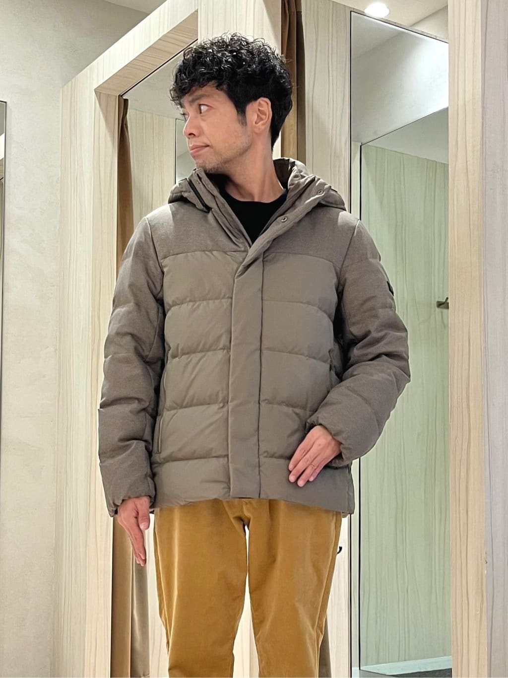 URAさんの「TAKEO KIKUCHI｜カラーコンビ ダウンブルゾン」を使ったコーディネート