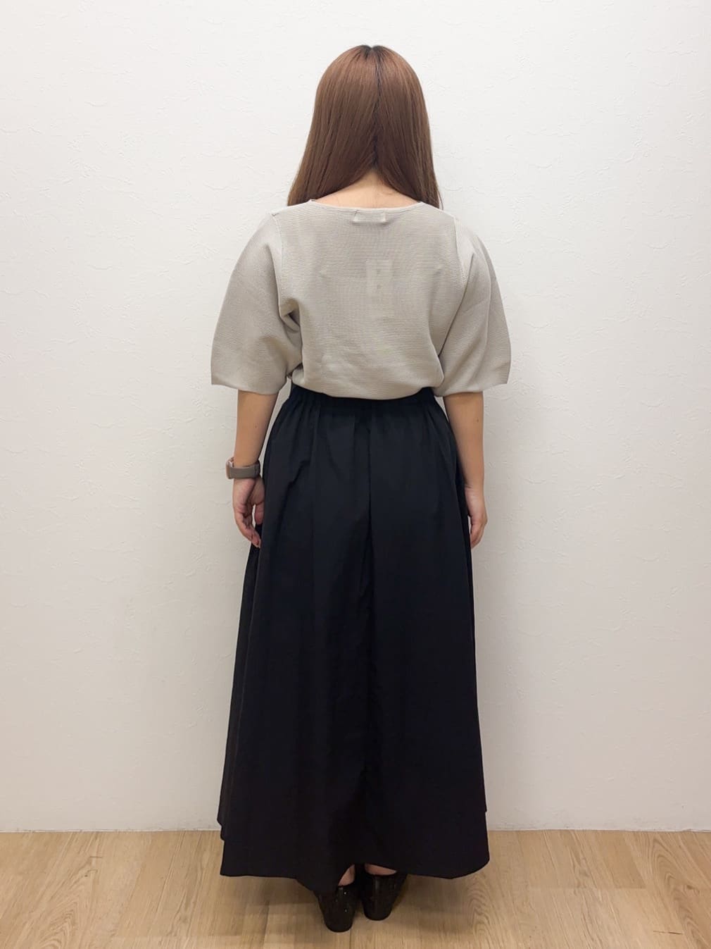 Haruさんの「OPAQUE.CLIP｜ガーターボリュームスリーブニット【UVケア／洗濯機洗い可】」を使ったコーディネート