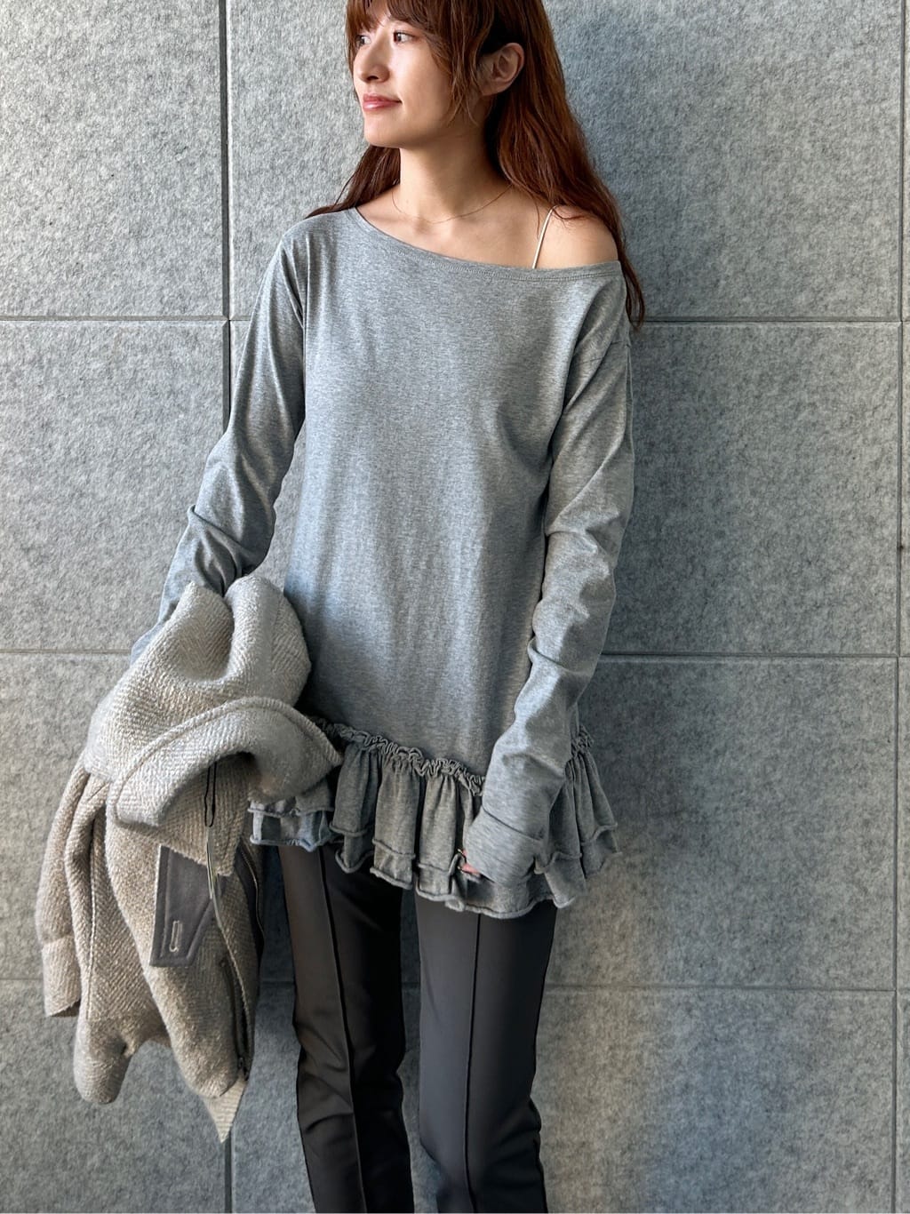 harunaさんの「CODE A｜zip leggings pants(Fleece)」を使ったコーディネート