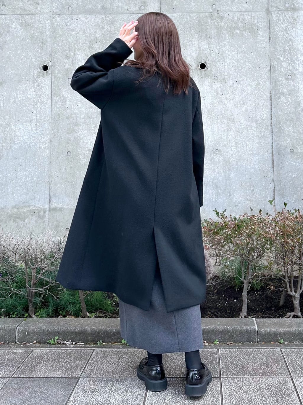 makiさんの「OPAQUE.CLIP｜カシミヤブレンドウールチェスターコート」を使ったコーディネート