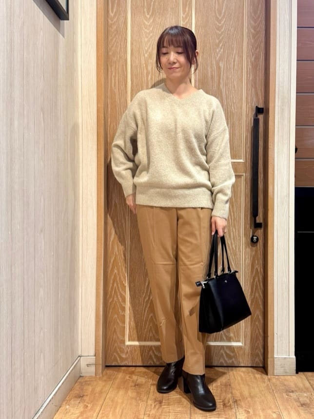 KAORIさんの「SHOO･LA･RUE｜【洗濯機可/S-LL】美脚見え あったか裏起毛 テーパードパンツ」を使ったコーディネート