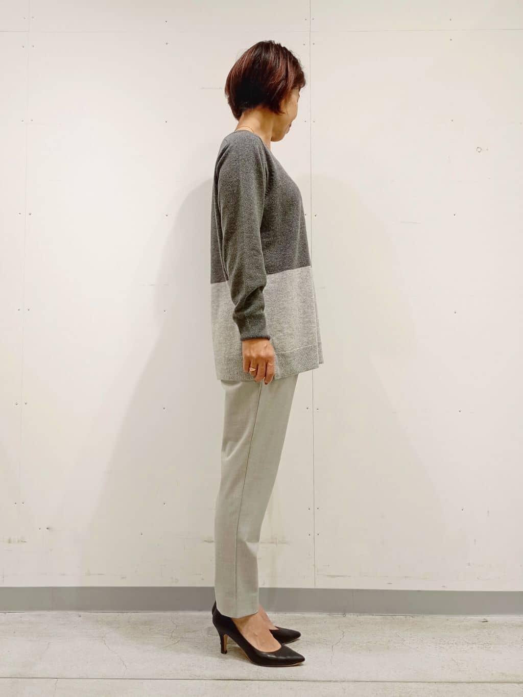 Kさんの「INDIVI｜【洗える／チュニック丈／カシミヤ混】スリットデザインVネックニット」を使ったコーディネート