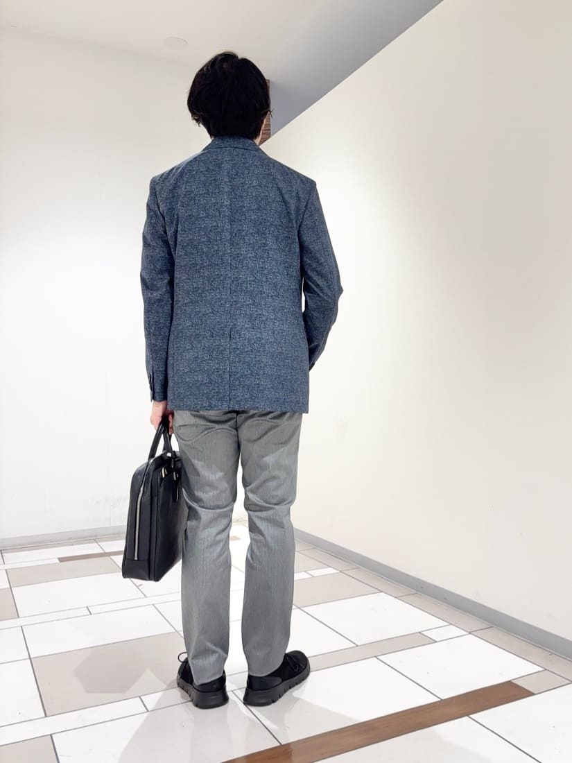 及川さんの「TAKEO KIKUCHI｜【抗菌防臭】COOL DOTS（R）ドビープリント ジャケット」を使ったコーディネート
