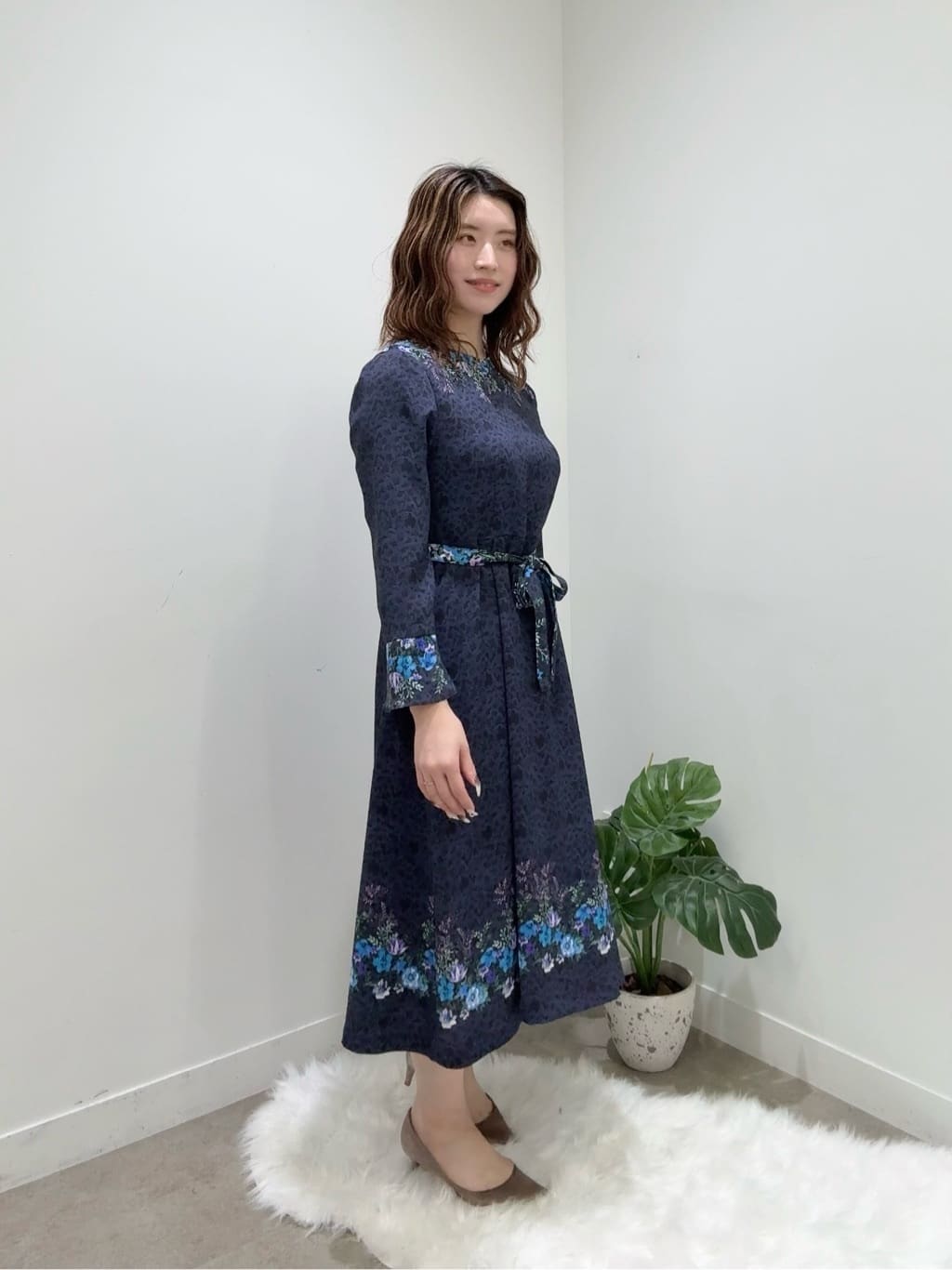 Suma Una本部スタッフさんの「SunaUna｜【刺繍】クラフトカーディガン」を使ったコーディネート