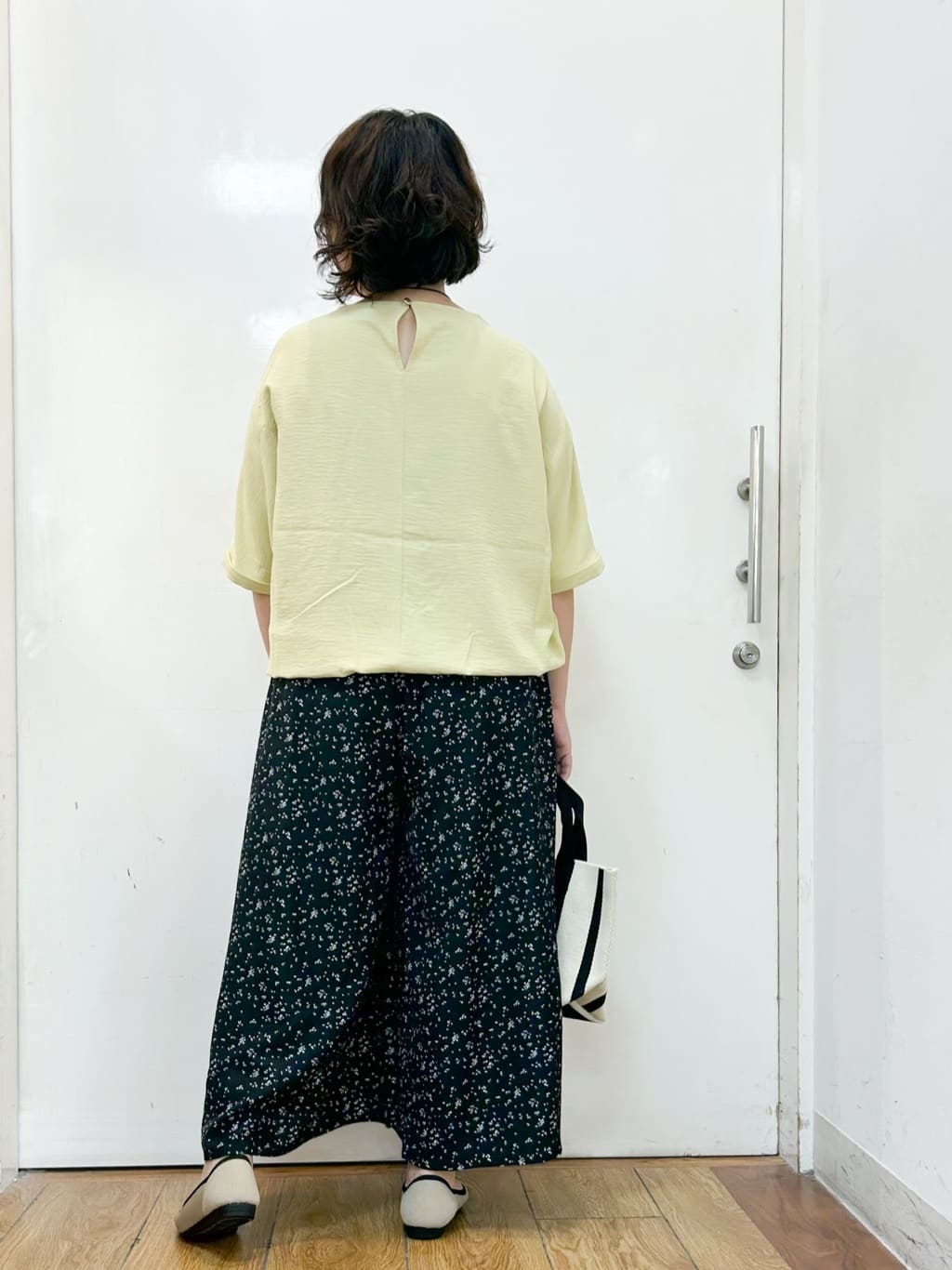 haruさんの「SHOO･LA･RUE｜【洗濯後しわになりにくい】さらっとタッチの 5分袖ドルマンブラウス」を使ったコーディネート
