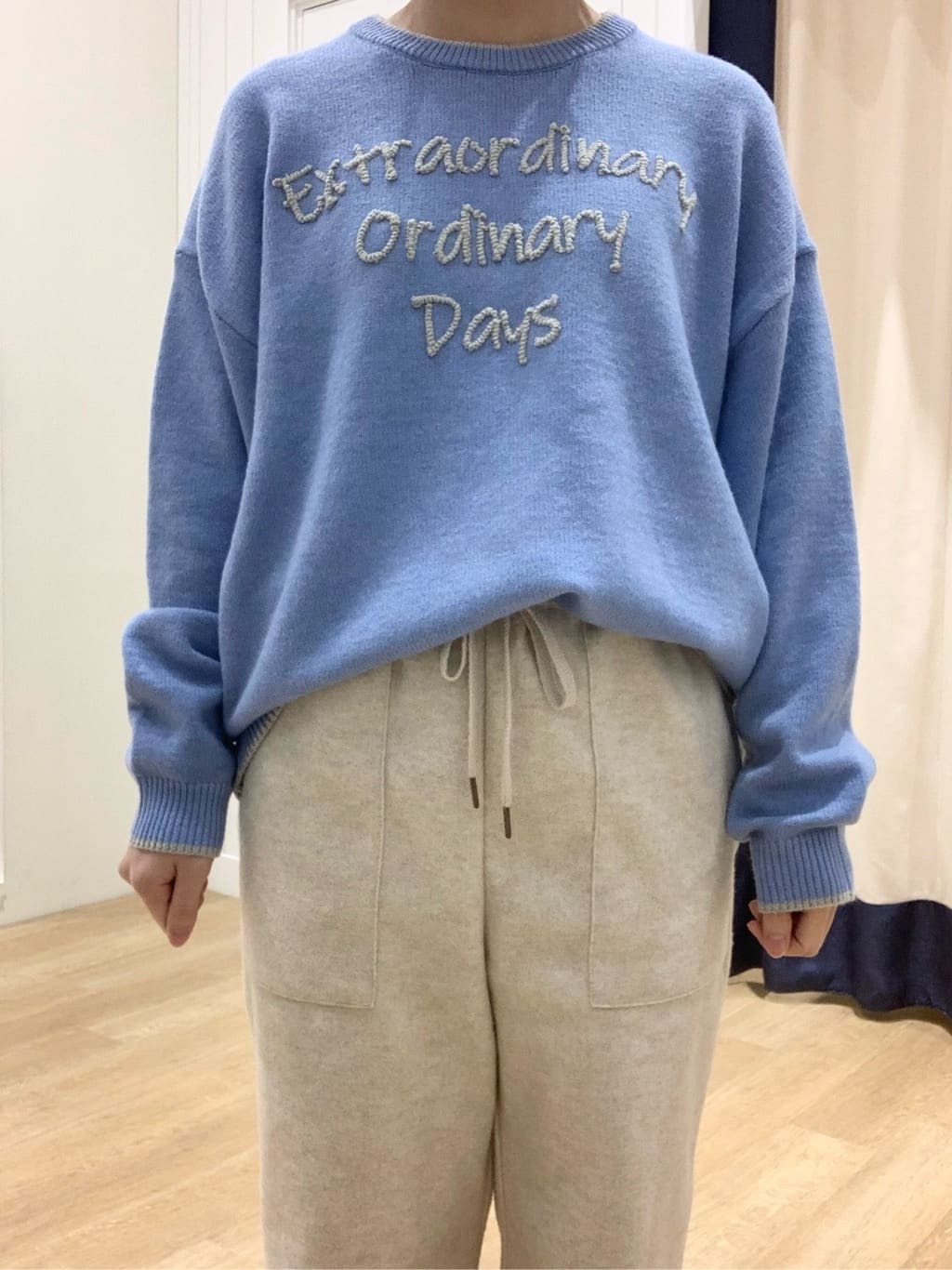 IMARIさんの「Dessin｜【洗える】ペイント風刺繍入り配色ラインニット」を使ったコーディネート