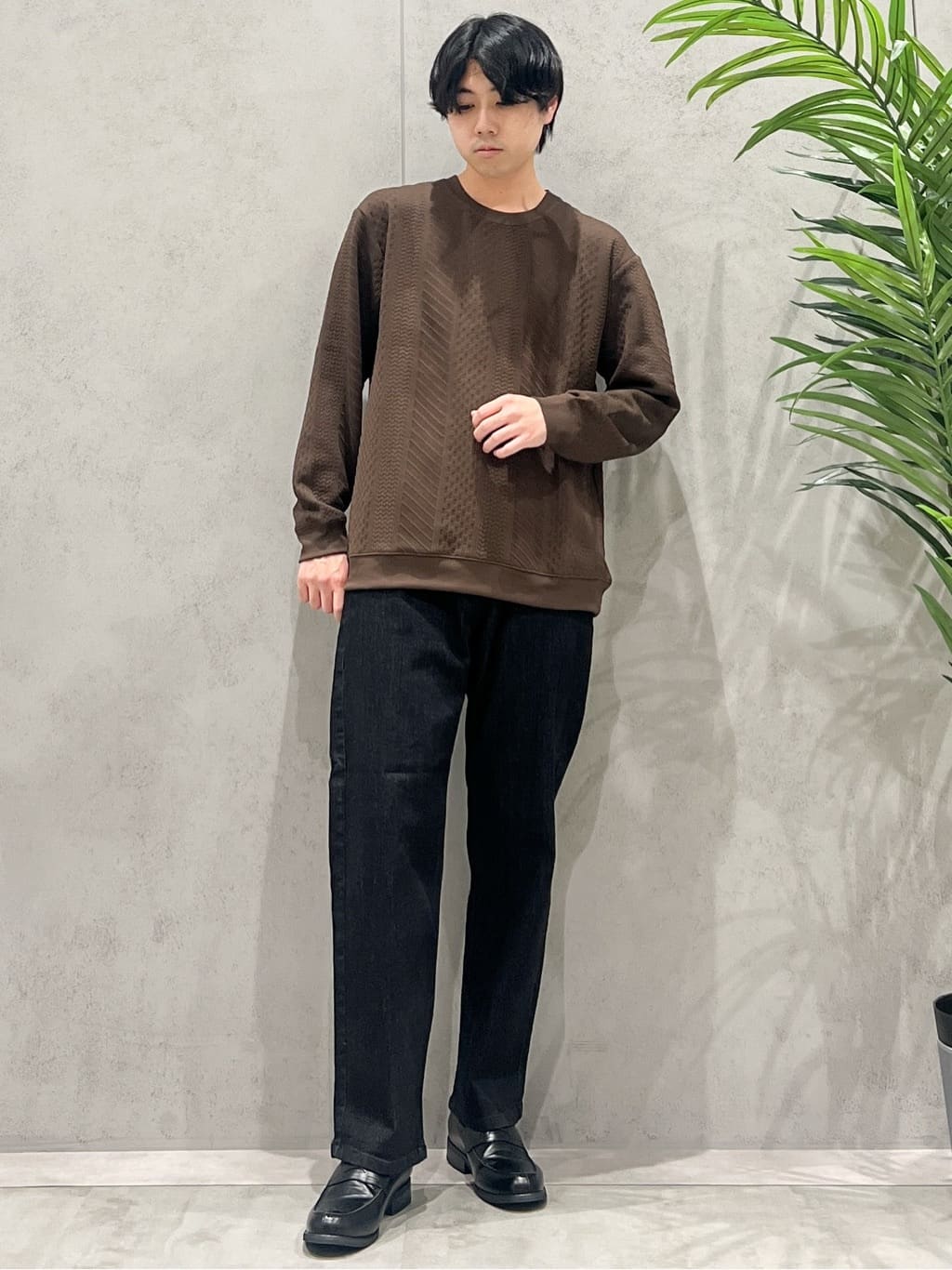 SHI-MAさんの「THE SHOP TK｜【無地に飽きた方へ】ふくれジャカードスウェット　洗濯機OK/6色展開/ユニセックスでおすすめ！」を使ったコーディネート