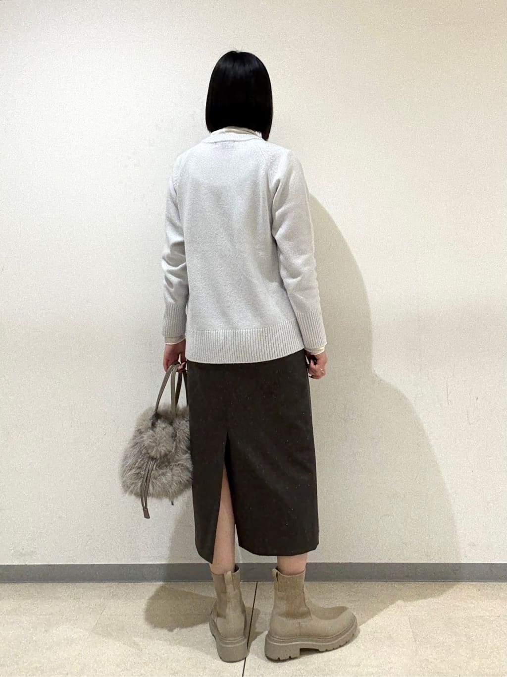 Itoさんの「UNTITLED｜【ハイネック/レイヤード/重ね着におすすめ】トリコットベロア シアーインナー」を使ったコーディネート