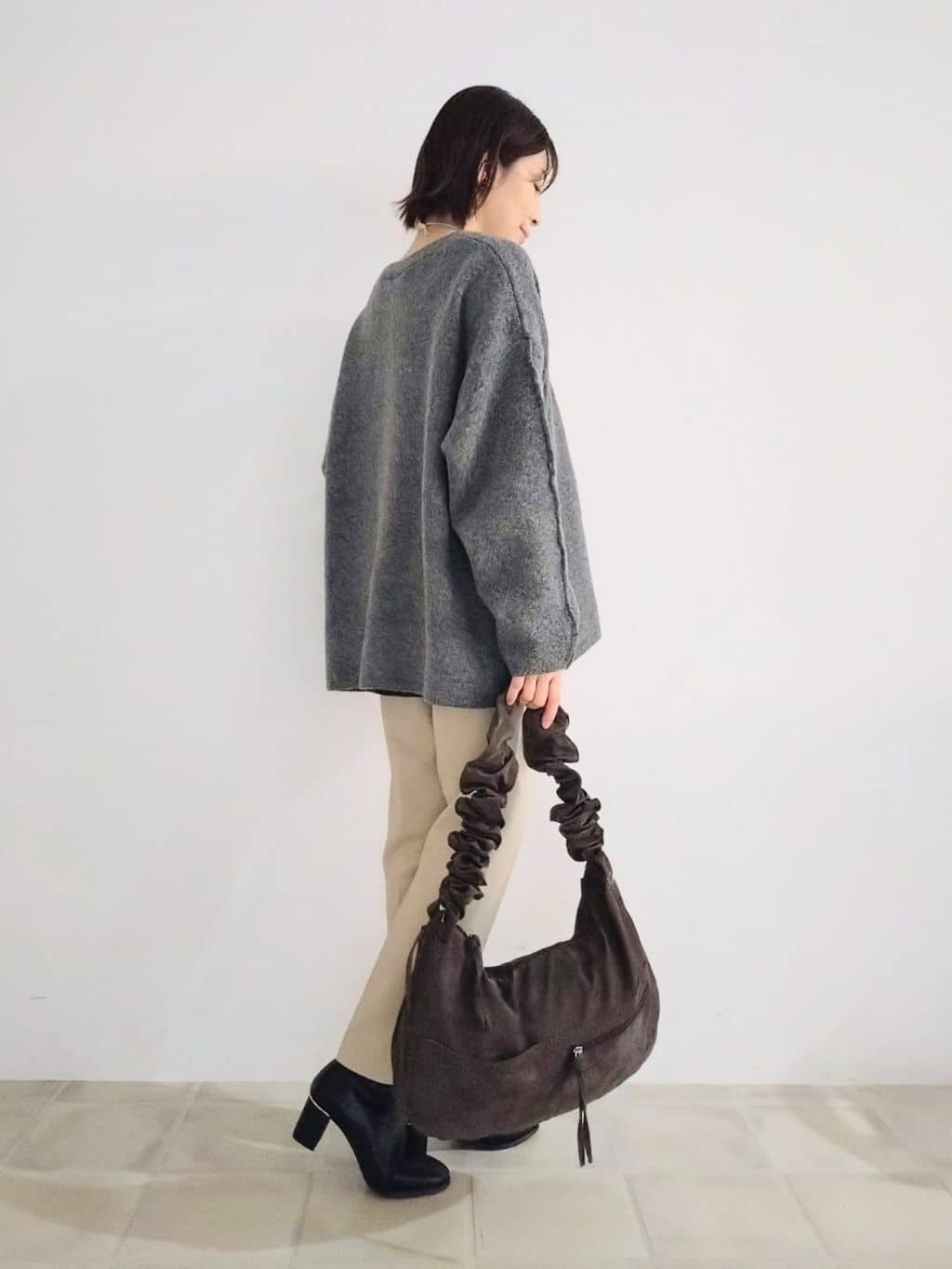 miomioさんの「SHOO･LA･RUE｜【S-LL】インしないで着られる 3段切り替えトップス」を使ったコーディネート