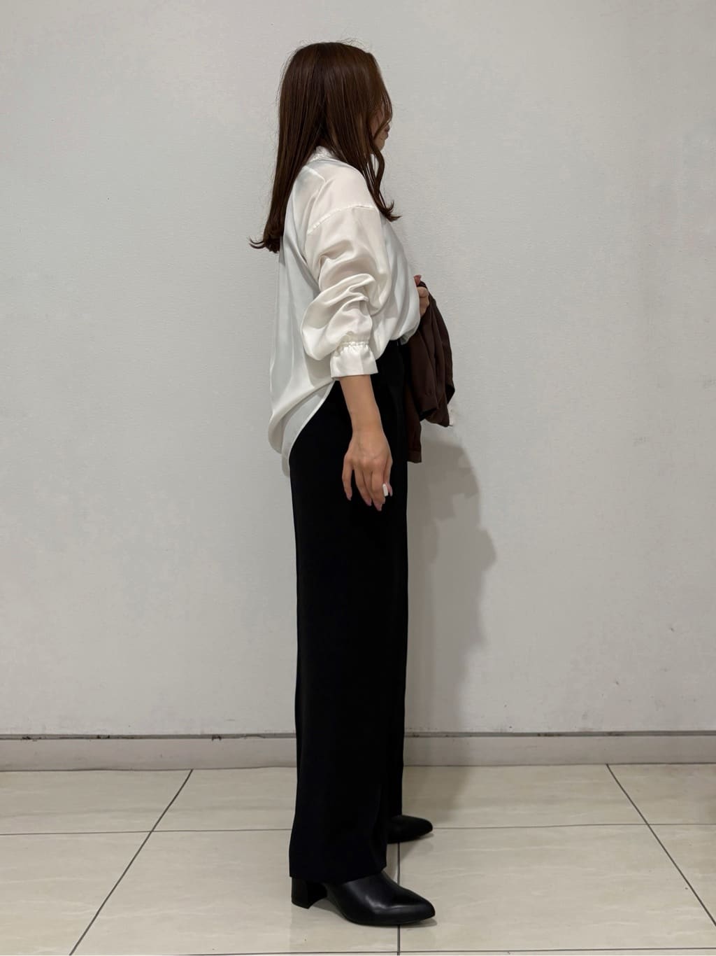 kahoさんの「INDIVI｜【着心地◎！】タックワイドパンツ」を使ったコーディネート