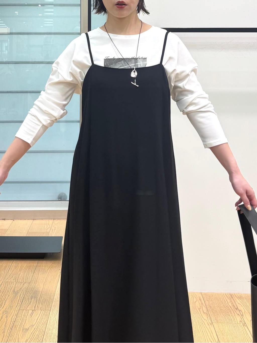 asamiさんの「INDIVI｜【UVケア】プリントフォトロングTシャツ」を使ったコーディネート