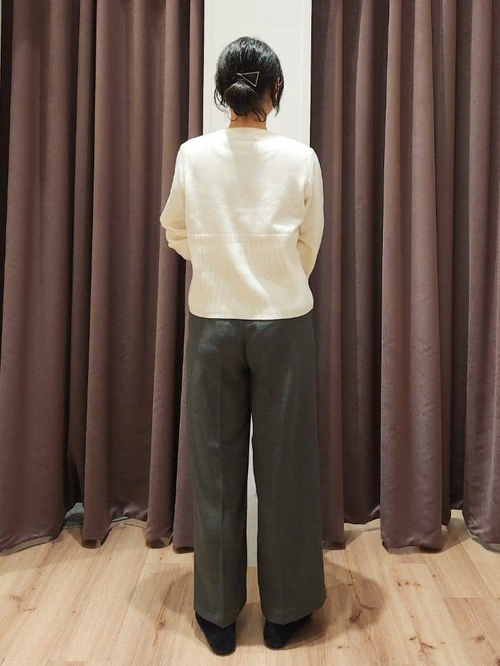 さくさんの「grove｜【毛玉軽減／洗える】編地切替カーディガン」を使ったコーディネート