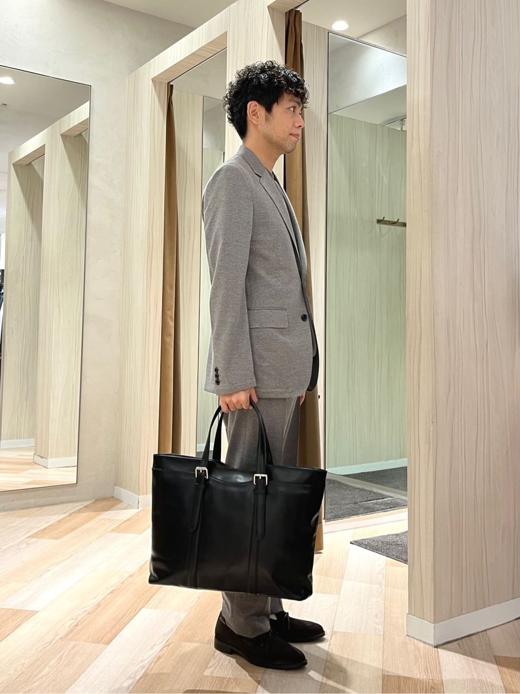 URAさんの「TAKEO KIKUCHI｜ピンジャージ 千鳥 ジャケット」を使ったコーディネート