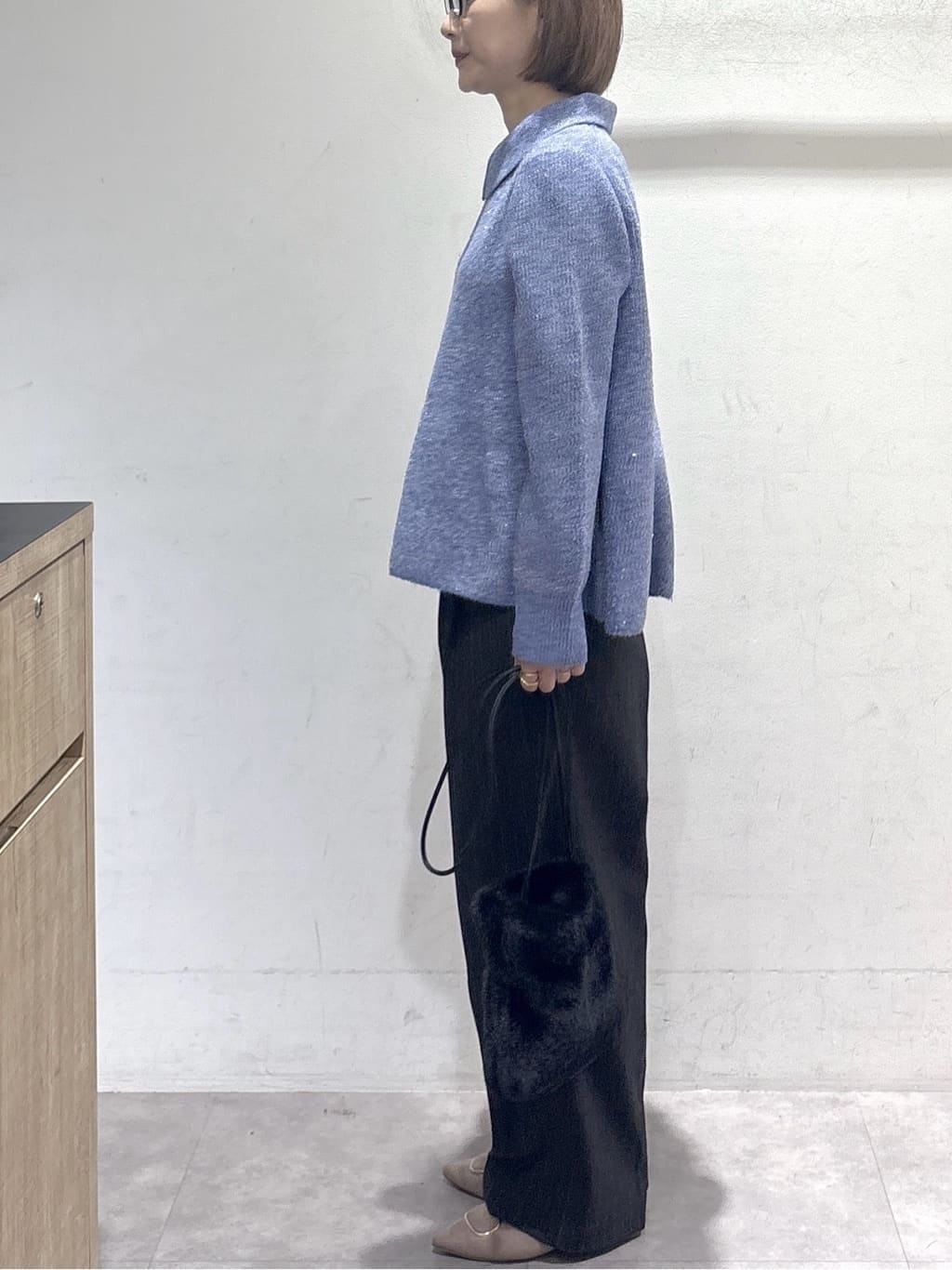 たけねぇさんの「OPAQUE.CLIP｜スパンコールラメ衿2WAYペプラムニット【洗濯機OK】」を使ったコーディネート