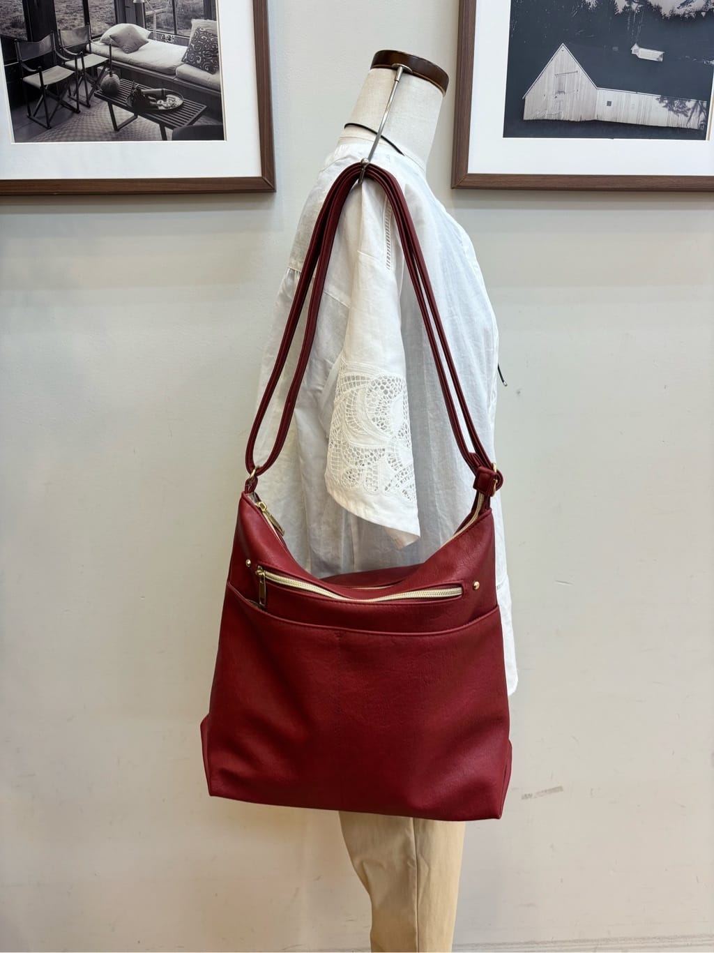maiさんの「SHOO･LA･RUE｜【S-LL/6分袖】レースデザインで華やか見え お袖刺繍ブラウス」を使ったコーディネート
