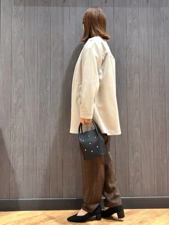 meiさんの「SHOO･LA･RUE｜【S-LL】上品さを纏う やわらかフェイクスエード ミドル丈ブルゾン」を使ったコーディネート