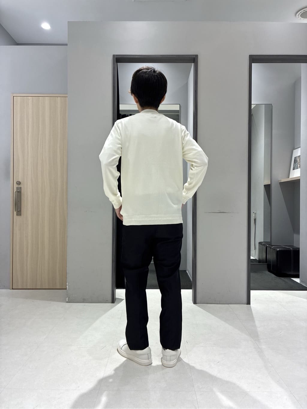 わいずみさんの「TAKEO KIKUCHI｜【JUST ONE LAYER】ダウンファブリック ジップアップ リブ ブルゾン」を使ったコーディネート