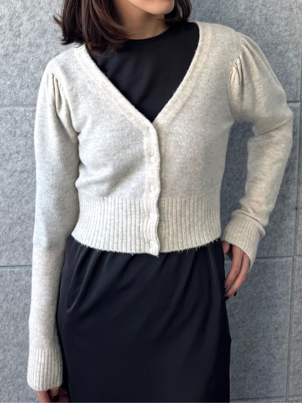 uchi__yamaさんの「CODE A｜M cloudy puff cardigan」を使ったコーディネート