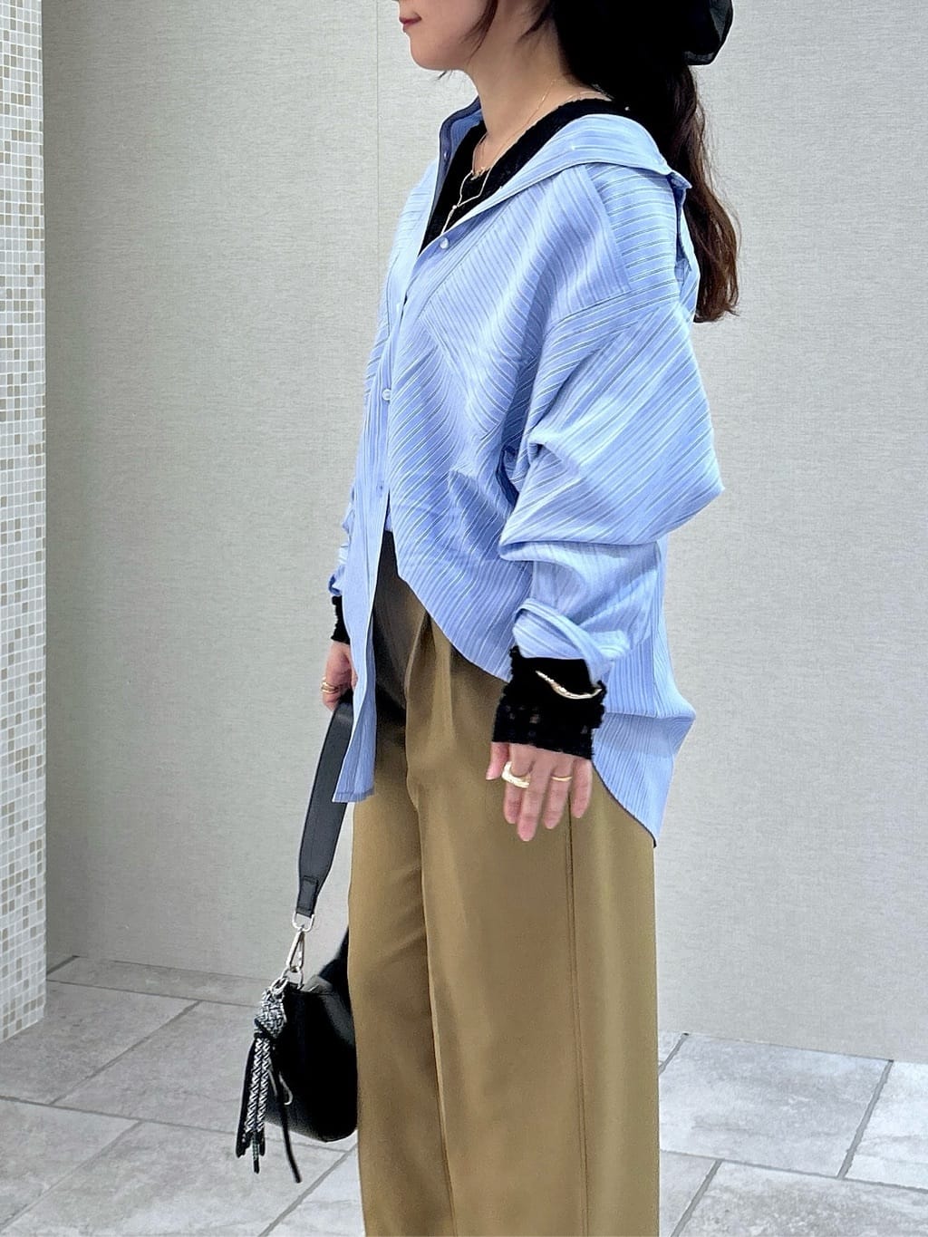 よねさんの「INDIVI｜Timeless｜モードスラックス」を使ったコーディネート