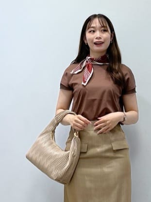 Saekoさんの「COUP DE CHANCE｜【手洗い可／日本製】デニム風ナロータイトスカート」を使ったコーディネート