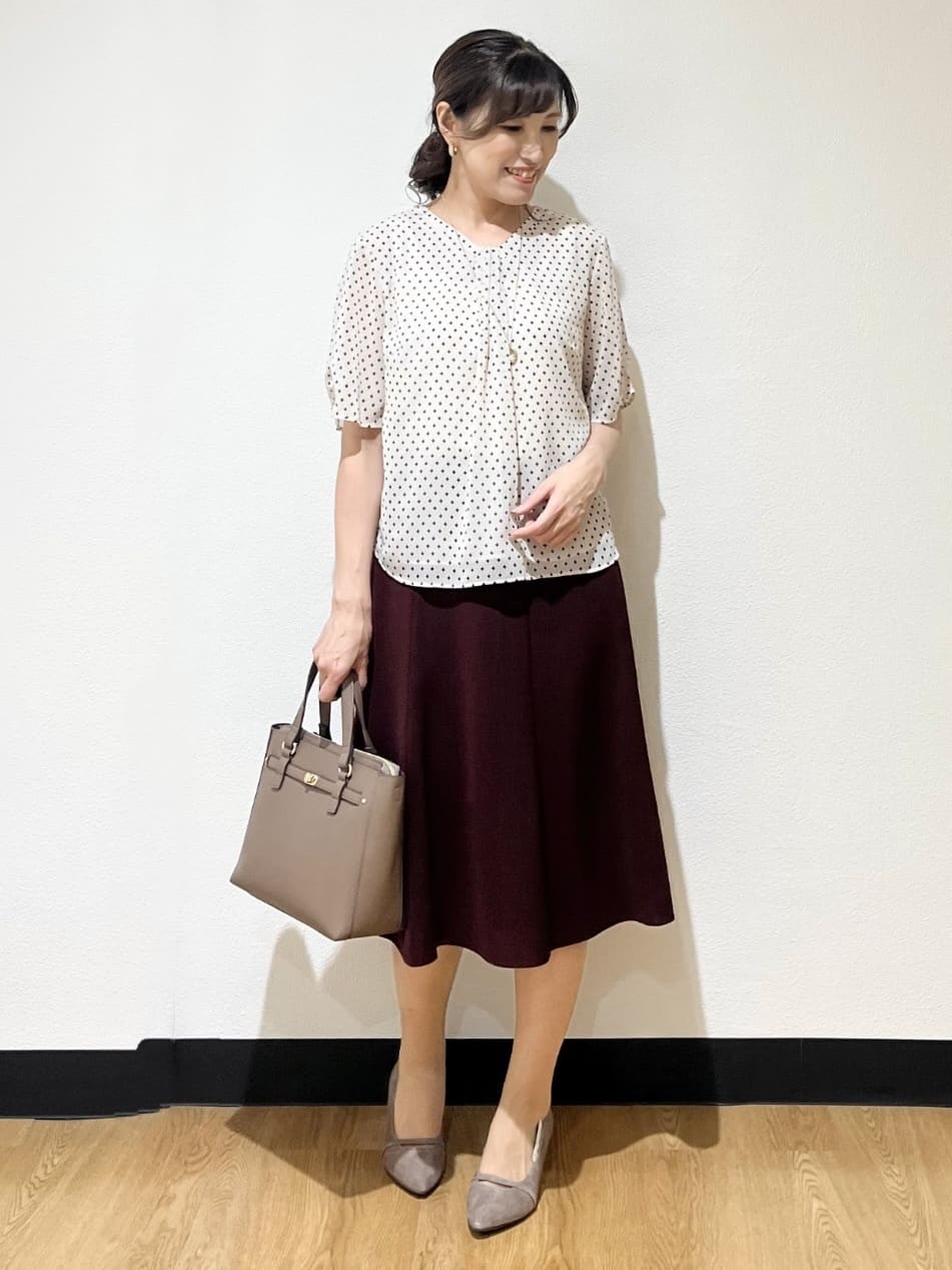 ayaさんの「Reflect｜【マシンウォッシュ可／セットアップ可】コツキ柄プリントブラウス」を使ったコーディネート